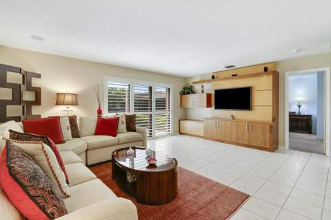 5481 Mirror Lakes Boulevard, Boynton Beach FL - photo 24 of 50