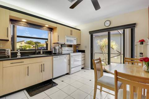 5481 Mirror Lakes Boulevard, Boynton Beach FL - photo 13 of 50