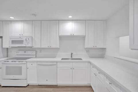 1050 NW 87th Avenue #B141, Plantation FL - photo 6 of 34