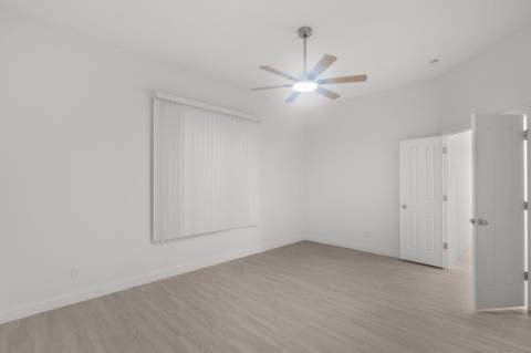 323 NW Bentley Circle, Port St. Lucie FL - photo 18 of 34