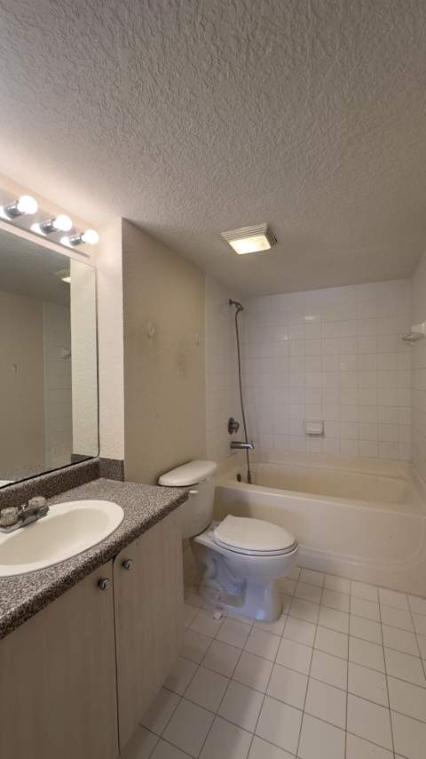 1801 N Flagler Drive #630, West Palm Beach FL - photo 17 of 27
