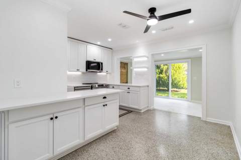 431 52nd Street, West Palm Beach FL - photo 10 of 37