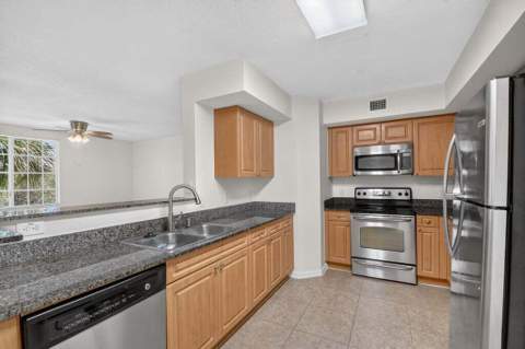 6760 Heritage Grande 6307, Boynton Beach FL - photo 10 of 36
