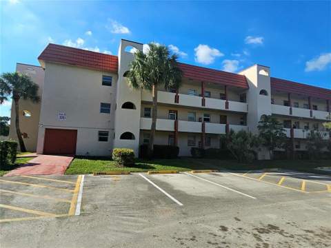 3051 Sunrise Lakes Drive #203, Sunrise FL - photo 12 of 23