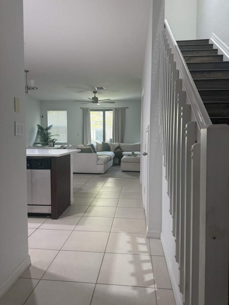 3 bedroom Townhouse at 1091 NW 33rd Street, New Covenant Church Plat, Pompano Beach — photo 4