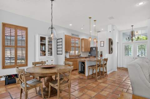 218 Hampton Court, Jupiter FL - photo 13 of 32