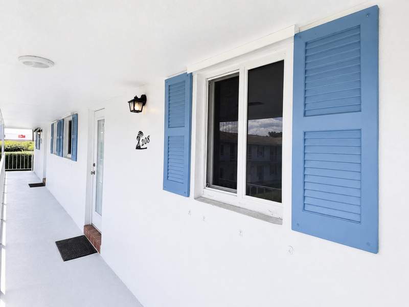 1 bedroom Condominium at 1115 Lake Terrace #208, Leisureville Lake Condo, Boynton Beach — photo 3