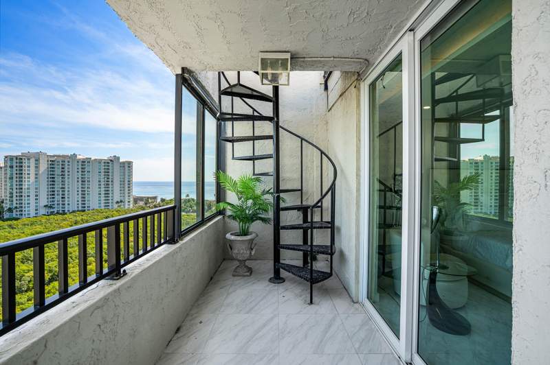 2 bedroom Condominium at 3912 S Ocean Boulevard #Ph-1, Regency Highland Club Condo, Highland Beach — photo 3