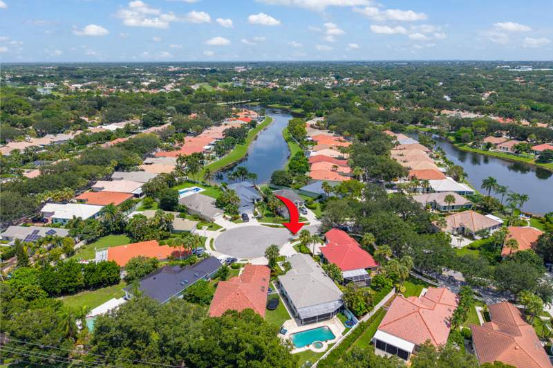 3 bedroom Single Family Residence at 218 Hampton Court, Hamptons At Maplewood, Jupiter — photo 2