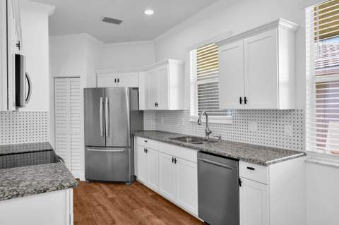 868 SW Rocky Bayou Terrace, Port St. Lucie FL - photo 13 of 51