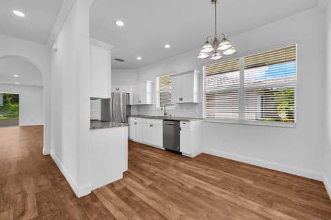 868 SW Rocky Bayou Terrace, Port St. Lucie FL - photo 14 of 51