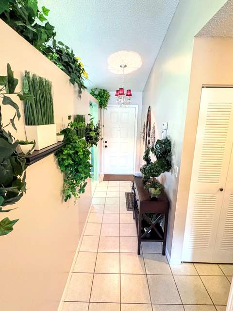 4712 E Lucerne Lakes Boulevard #203, Lake Worth FL - photo 9 of 19