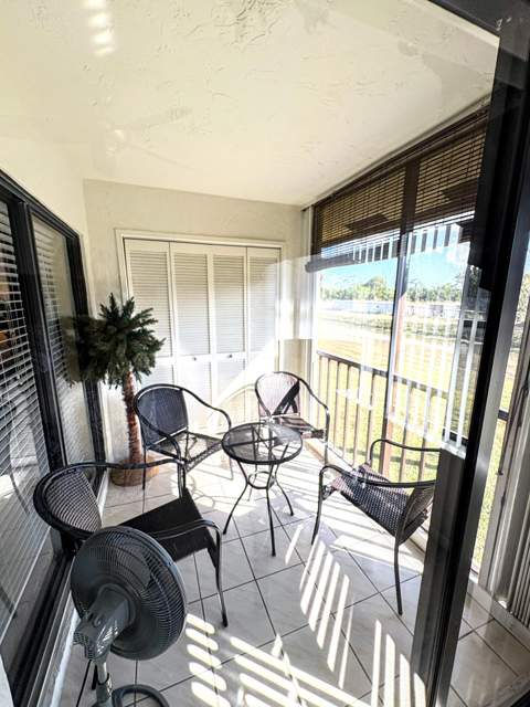 4712 E Lucerne Lakes Boulevard #203, Lake Worth FL - photo 18 of 19