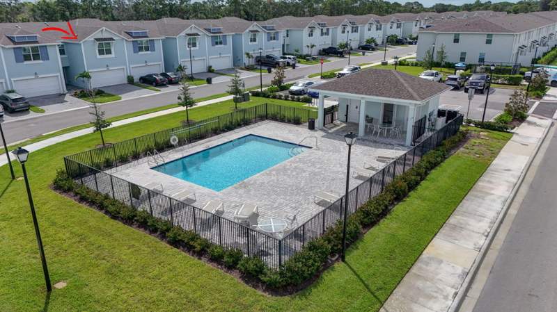 3 bedroom Townhouse at 5786 SE Edgewater Circle, Willoughby Townhomes Pud, Stuart — photo 5
