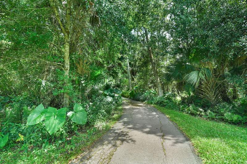 4 bedroom Single Family Residence at 17475 Hammock Lane, HIDDEN ACRES, Port St. Lucie — photo 3