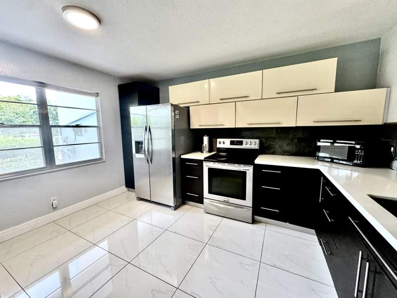 2 bedroom Condominium at 12600 SW 5th Court #109L, Buckingham East At Century, Pembroke Pines — photo 5