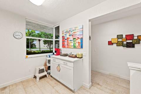 10382 NW 24th Place #105, Sunrise FL - photo 8 of 38