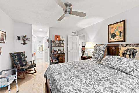 10382 NW 24th Place #105, Sunrise FL - photo 11 of 38