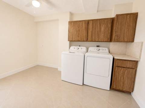 3516 Whitehall Drive #105, West Palm Beach FL - photo 18 of 20