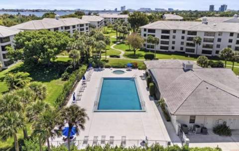 3516 Whitehall Drive #105, West Palm Beach FL - photo 20 of 20