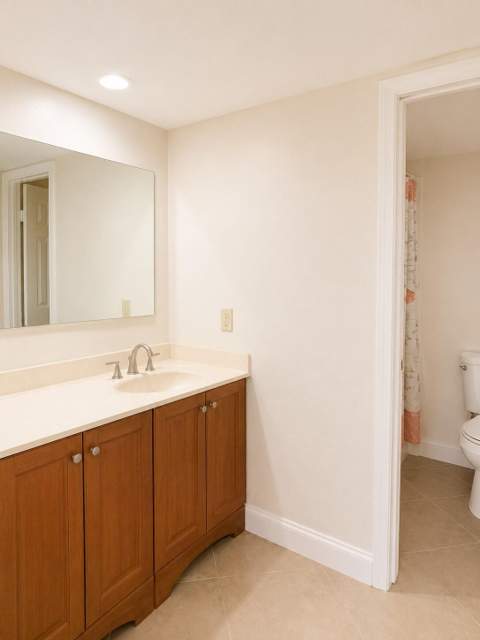 3516 Whitehall Drive #105, West Palm Beach FL - photo 11 of 20
