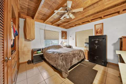 9290 Orange Avenue, Fort Pierce FL - photo 24 of 42
