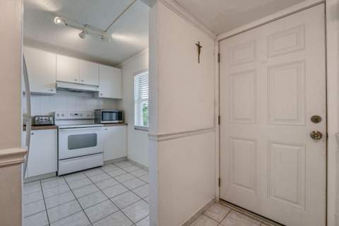 4851 NW 26th Court #336, Lauderdale Lakes FL - photo 9 of 37