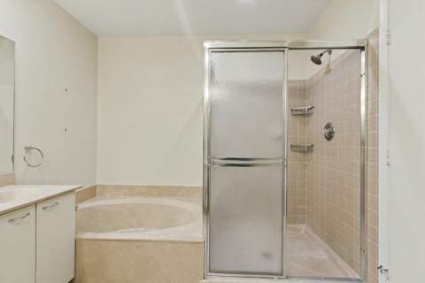 5136 Floria Drive #H, Boynton Beach FL - photo 19 of 37