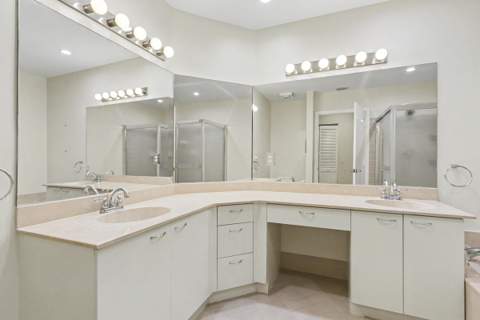 5136 Floria Drive #H, Boynton Beach FL - photo 18 of 37