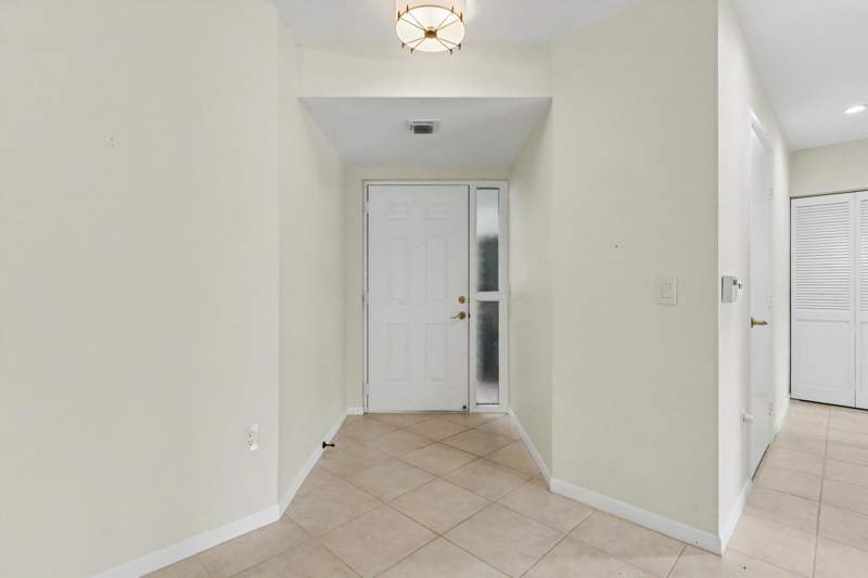 3 bedroom Condominium at 5136 Floria Drive #H, Platina / Illustre Village Condo, Boynton Beach — photo 5