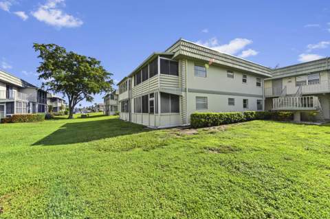 233 Monaco, Delray Beach FL - photo 18 of 31