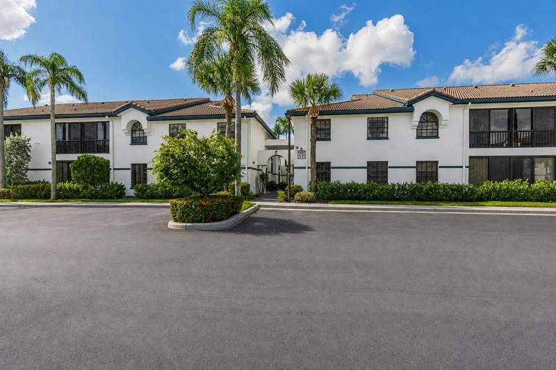 3 bedroom Condominium at 5136 Floria Drive #H, Platina / Illustre Village Condo, Boynton Beach — photo 2