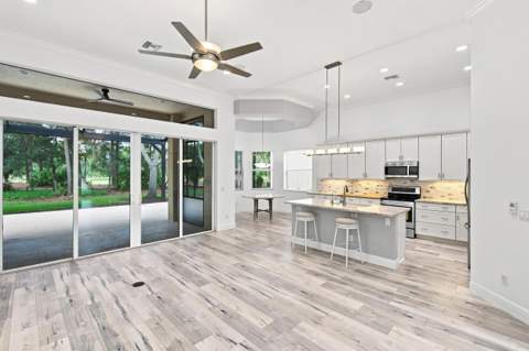 8817 Champions Way, Port St. Lucie FL - photo 17 of 107