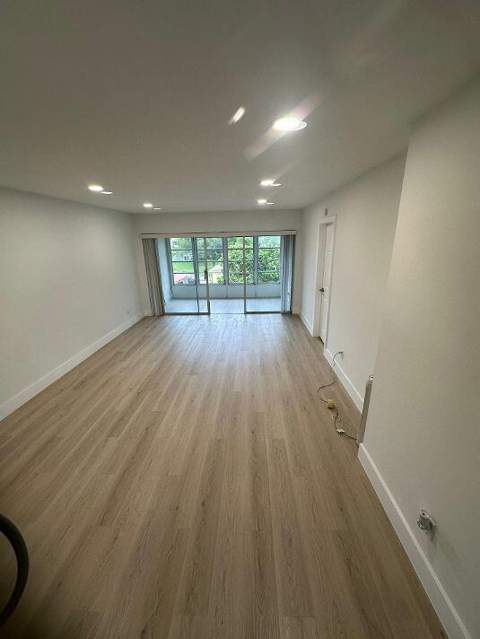6000 NW 64th Avenue #303, Tamarac FL - photo 6 of 22