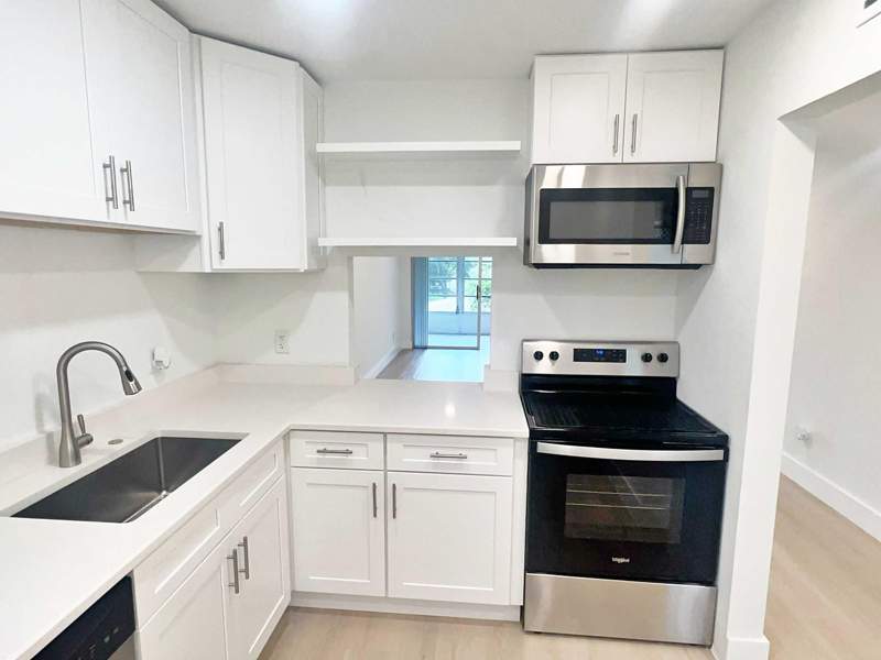 2 bedroom Condominium at 6000 NW 64th Avenue #303, Bermuda Club One Condo, Tamarac — photo 2