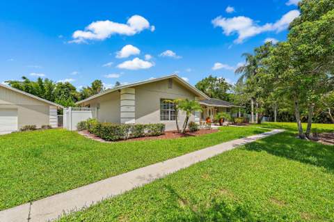 15315 78th Drive, Palm Beach Gardens FL - photo 11 of 45