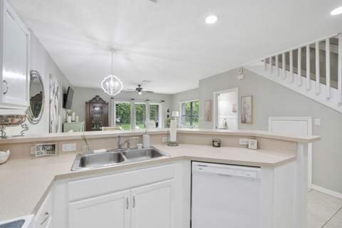 13804 Creston Place, Wellington FL - photo 15 of 48