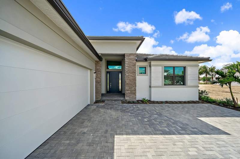 3 bedroom Single Family Residence at 9513 St Germain Drive, L'Ambiance at Avenir, Palm Beach Gardens — photo 3