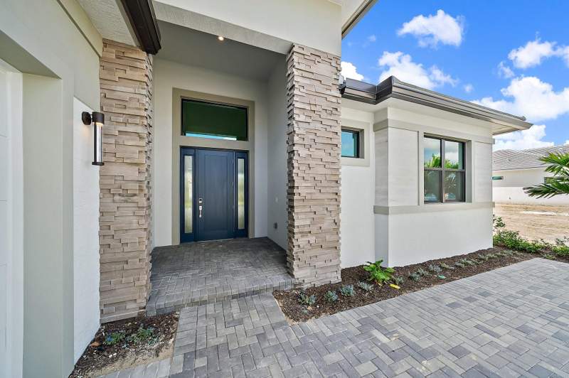 3 bedroom Single Family Residence at 9513 St Germain Drive, L'Ambiance at Avenir, Palm Beach Gardens — photo 4