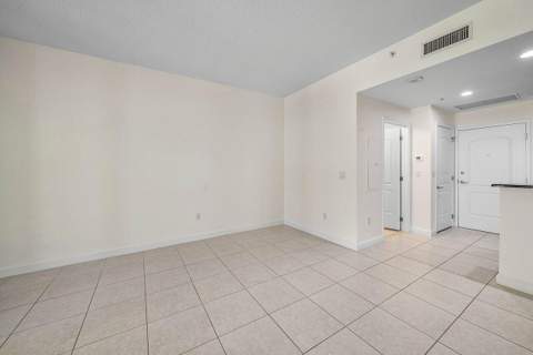 801 S Olive Avenue #715, West Palm Beach FL - photo 8 of 34