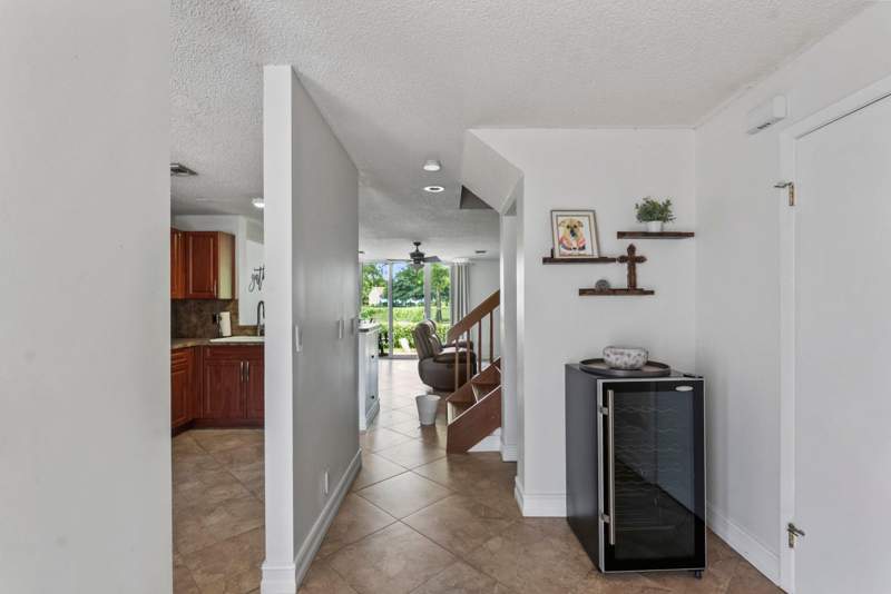 3 bedroom Townhouse at 7127 Woodmont Way #7127, Cypress At Woodmont III, Tamarac — photo 3