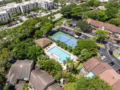 7127 Woodmont Way #7127, Tamarac FL - photo 19 of 34