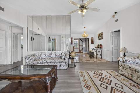 254 La Mancha Avenue, Royal Palm Beach FL - photo 6 of 50