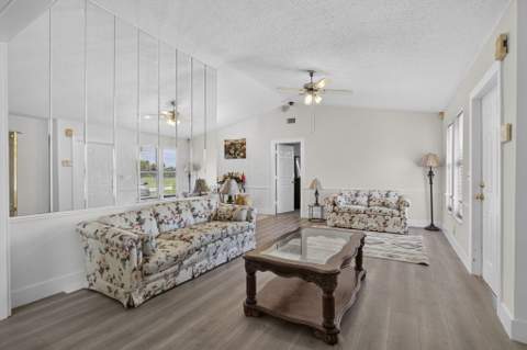 254 La Mancha Avenue, Royal Palm Beach FL - photo 8 of 50