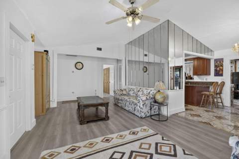 254 La Mancha Avenue, Royal Palm Beach FL - photo 13 of 50