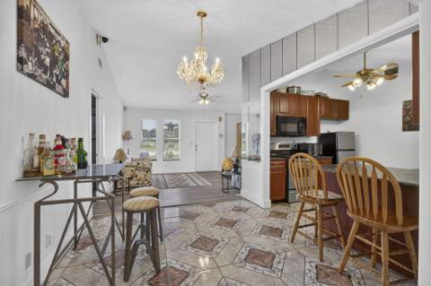 254 La Mancha Avenue, Royal Palm Beach FL - photo 15 of 50