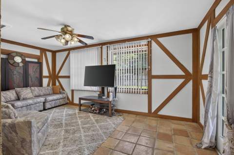 254 La Mancha Avenue, Royal Palm Beach FL - photo 24 of 50