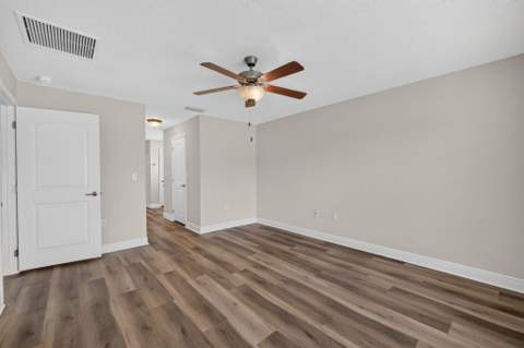 5852 NW Ethel Court, Port St. Lucie FL - photo 23 of 46