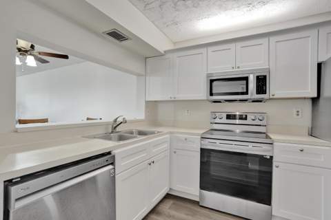 1920 SABAL PALM Drive #203, Davie FL - photo 7 of 46