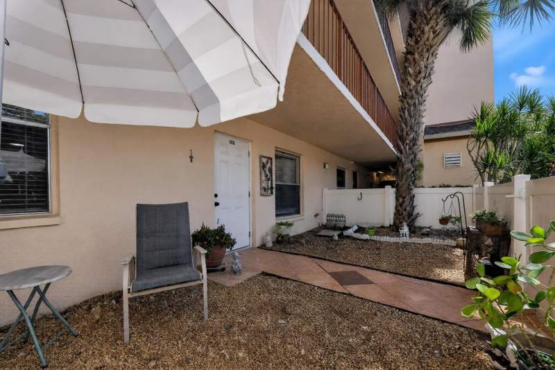 2 bedroom Condominium at 14527 Bonaire Boulevard #103, Villages Of Oriole Bonaire, Delray Beach — photo 2